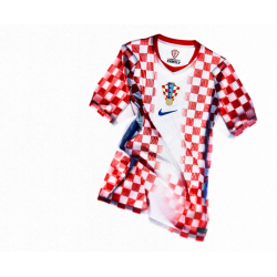De thuis- en uit voetbalshirts van het Kroatische nationale team voor het WK 2026